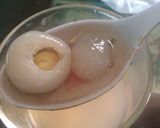 Hình bước làm 4 của món Chè hạt sen long nhãn trân châu