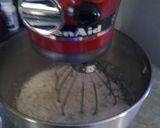 A picture of step 5 of Fruity Crystal Cake.