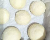 Foto langkah ke 5 dari resep Bakpao isi coklat keju (Fluffy Steamed Buns filled with chocolate and cheese).