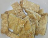Hình bước làm 1 của món Tàu Hũ Ky Cuộn Lá Lốt (Món Chay)