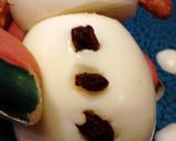 A picture of step 12 of Hard Boiled Egg Snowman * Christmas *.