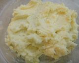 A picture of step 4 of Non-fried! Creamy Cheese Croquettes.