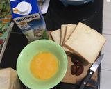 Foto langkah ke 1 dari resep Puding Roti Kukus.