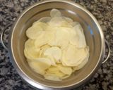 Foto del paso 4 de la receta: Snack Casero - Papas Fritas (como las de paquete)