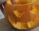 Foto del paso 1 de la receta: Nachos con salsa de queso y guacamole especial Halloween