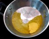 รูปขั้นตอนการทำที่ 4 ของ ไข่กระทะไก่สับ
