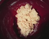 A picture of step 3 of Hot water pastry.