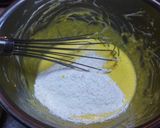 A picture of step 8 of Kabocha Squash & Chocolate Pound Cake.