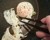 A picture of step 8 of Poched Egg Onion Ring.
