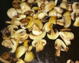 A picture of step 5 of Mushroom cream masala.