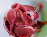 Hình bước làm 2 của món Tim heo xào bông cải xanh,su su và bắp cải