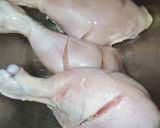 A picture of step 1 of Chilli Garlic Drumsticks.