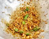 A picture of step 3 of Yellow split pea dal.
