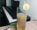 Hình bước làm 1 của món Trà chanh mật ong hạt chia