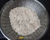 A picture of step 1 of Red Rice Flakes Pudding.