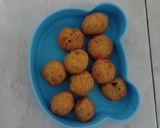 Foto langkah ke 2 dari resep Bola ubi crispy.