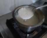 A picture of step 4 of Almond Kheer.