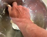 A picture of step 1 of Green Onion and Potato Chips Bread.