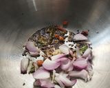 A picture of step 2 of Panch foran daal palak.