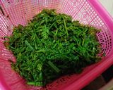 Foto langkah ke 1 dari resep Oseng Pakis.