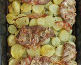 Krumpli ágyon sült tarja recept fázis 4 fotója
