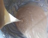 A picture of step 4 of Trees leche (milk cake).