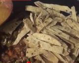 A picture of step 6 of Chapati Stir Fry.