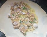 A picture of step 3 of Moghlai paratha.