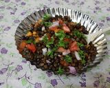 A picture of step 7 of Boil green chickpeas chatpata chaat masala.