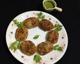 A picture of step 5 of Crispy Sago Tikki.