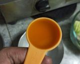 A picture of step 2 of Lauki Tikka Masala.
