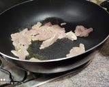 Foto del paso 1 de la receta: Espaguetis con pollo y curry al estilo tailandés en 20 minutos