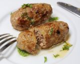 A picture of step 8 of Salccicia-Style Pork with Five Spice Powder and Soy Sauce Koji.