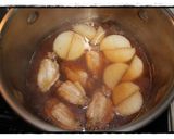 A picture of step 3 of 10 Minute Meal in a Pressure Cooker: Simmered Chicken Wing & Daikon Radish.
