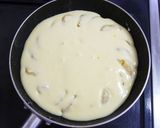 A picture of step 8 of Persimmon Cake In a Frying Pan.