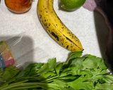 排毒精力湯v.2- 蕉蘋芹檸汁洋名可稱：Green Smoothie的食譜步驟1照片