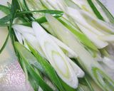 A picture of step 5 of Sukiyaki-style Shio-koji Chicken with Egg.