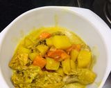 A picture of step 7 of Chicken Curry ala Pinoy.
