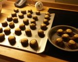 A picture of step 9 of Robin's Creamy Buckeye Chocolates.