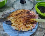 Foto langkah ke 5 dari resep Gurame Bakar Mantap Pakai Arang.