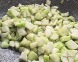 A picture of step 1 of Khatti turai.