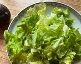 Hình bước làm 1 của món 🌱 Salad Bơ Sáp & Hạt Óc Chó
