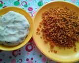 A picture of step 2 of Moong daal khasta kachori.