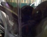 A picture of step 2 of oreo hot cocoa.