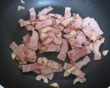 A picture of step 5 of Easy Carbonara with Processed Cheese.