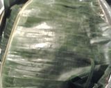 A picture of step 5 of Potatoes and carrots roasted in banana leaf.