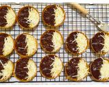 Foto langkah ke 14 dari resep Terang Bulan Mini/martabak manis mini.