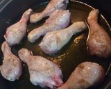 Foto del paso 1 de la receta: Muslos de pollo con salsa 🍗