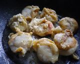 A picture of step 5 of Simple Scallop Sauté in Soy Sauce & Butter.