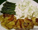 Foto del paso 5 de la receta Pollo plancha, espárragos y patatas ali oli